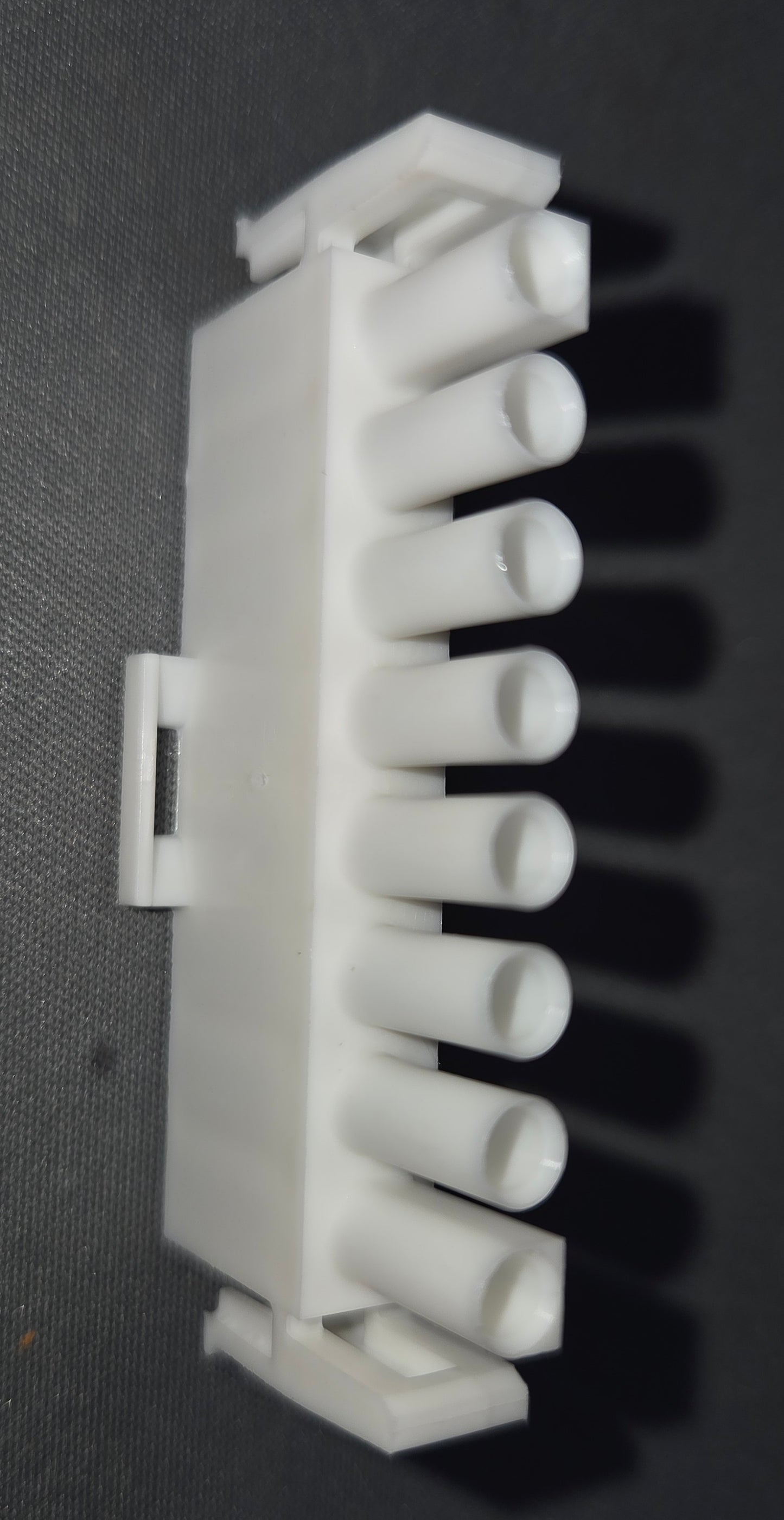 AQUA HOT REPORTER 08P UMNL PLUG RRR-XTE-582